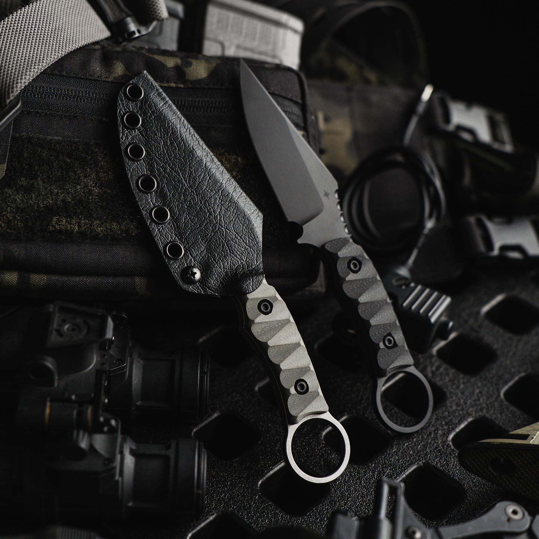Toor Knives Vandal - Stealth 16