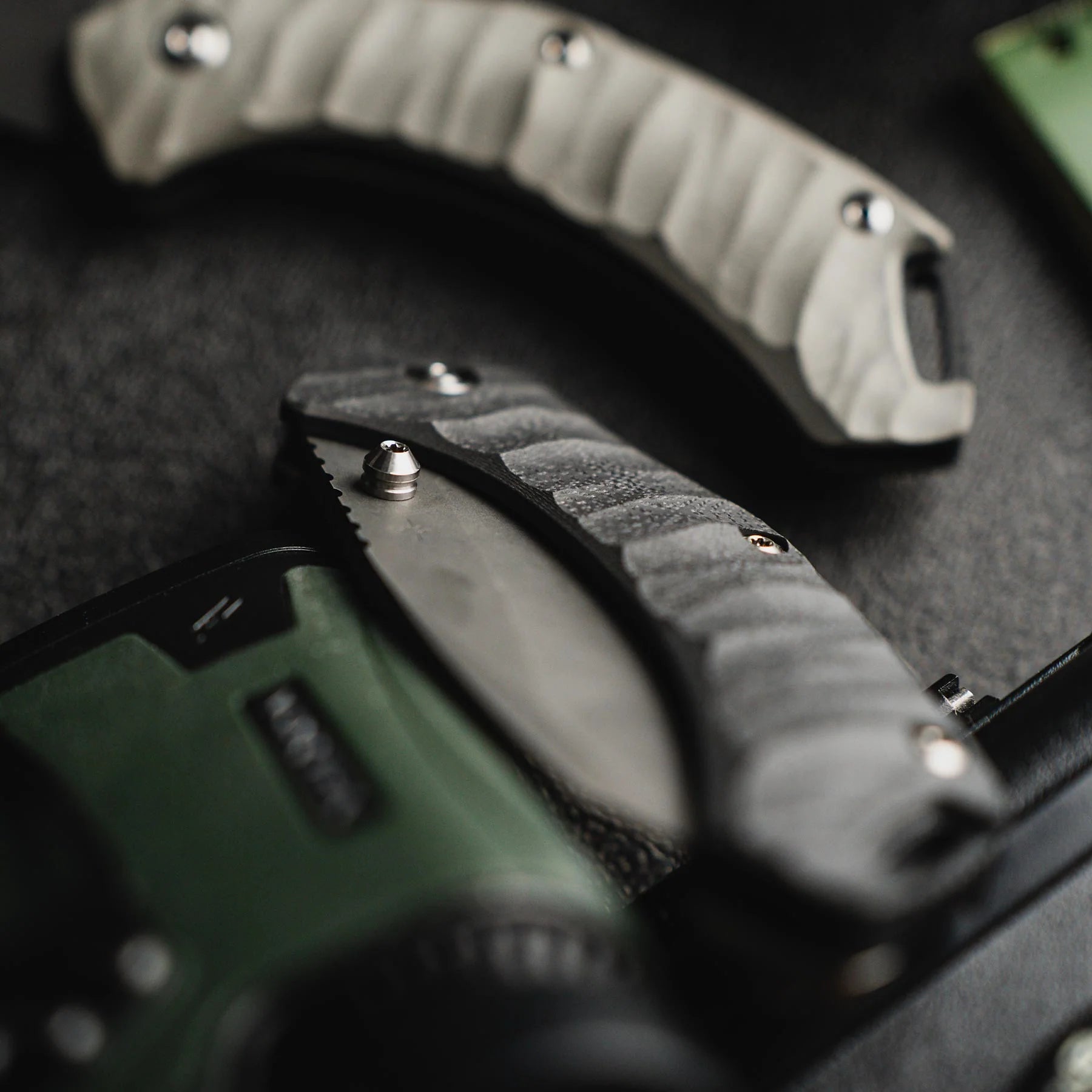 Toor Knives XT1 Charlie Carbon 7