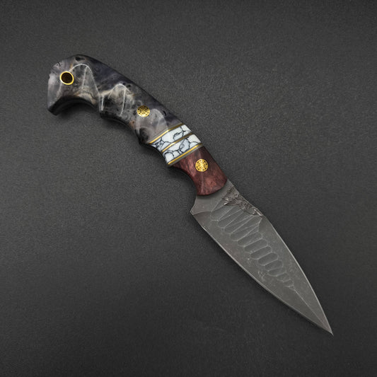 Half Face Blades HUMINT 4" Dyed Maple, Grey and Brass Pin Striping