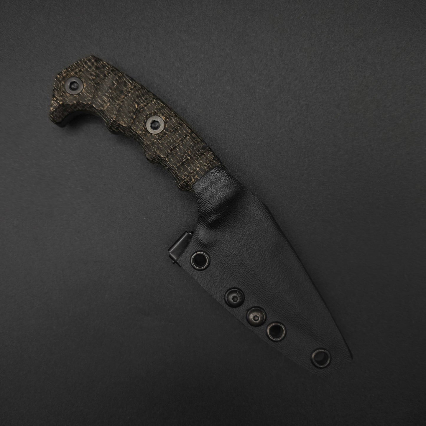 Half Face Blades HUMINT 3" Black Burlap Micarta