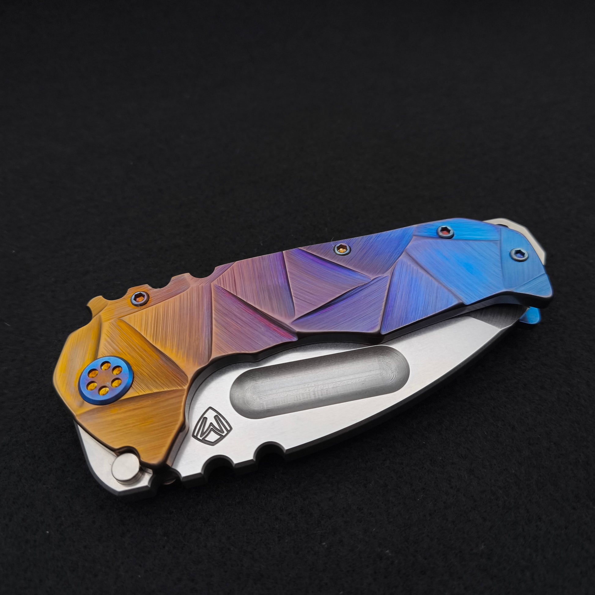 Medford Praetorian Ti Tanto, Bronze Blue Fade Stained Glass 4
