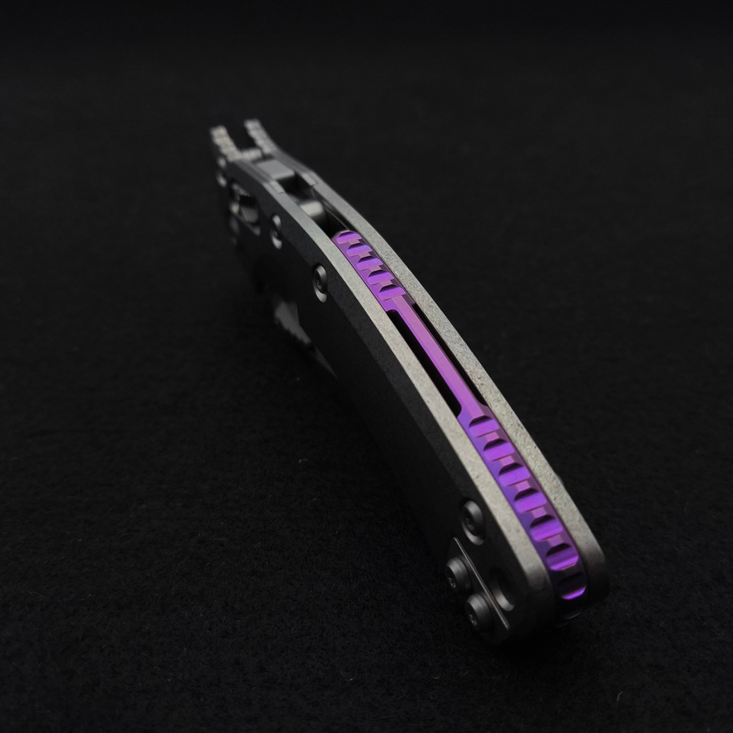Microtech Amphibian Ram-Lok Stonewash Marfione Select Purple
