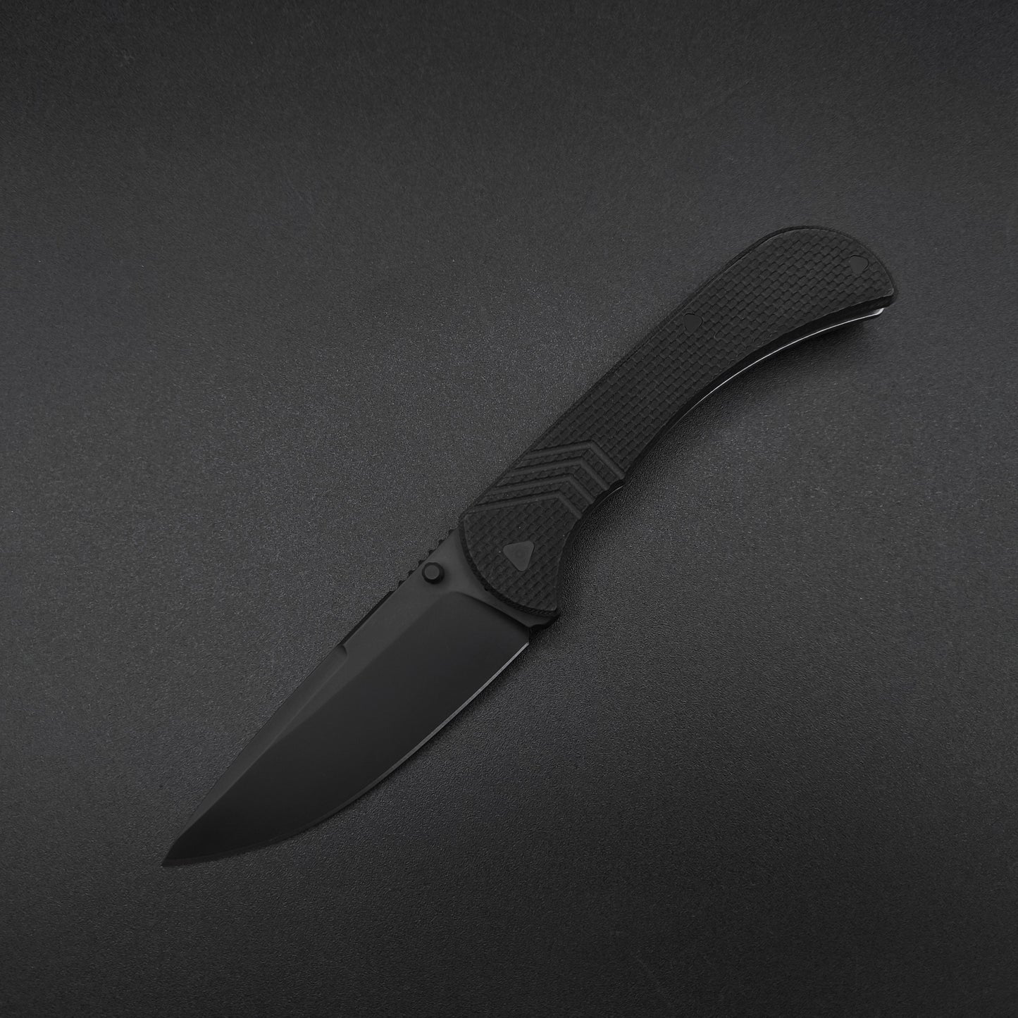Half Face Blades Cav Folder Black G10, Armor black Cerakote Blade 2