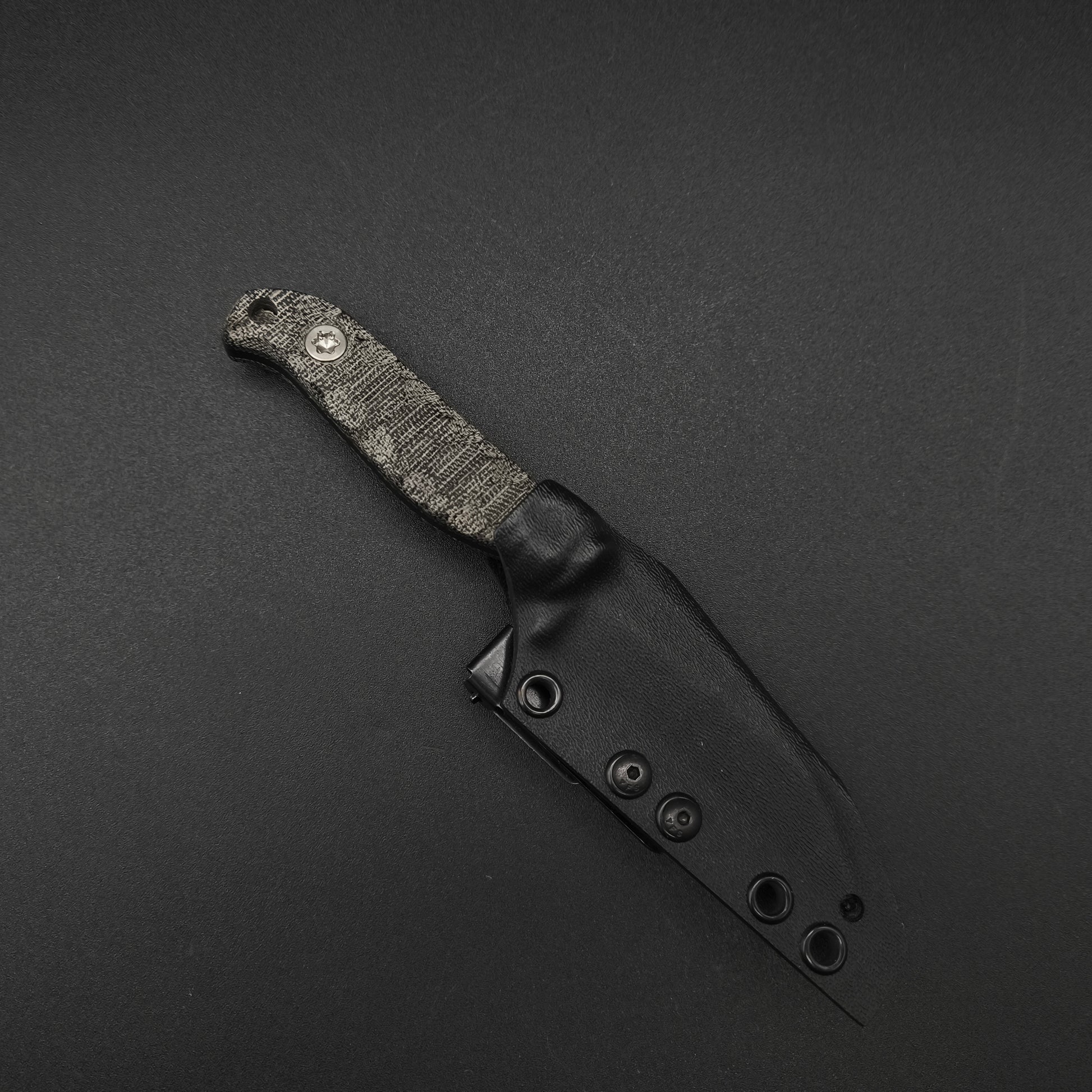 Half Face Blades Gula Gula Black canvas micarta, Armor Black cerakote 4