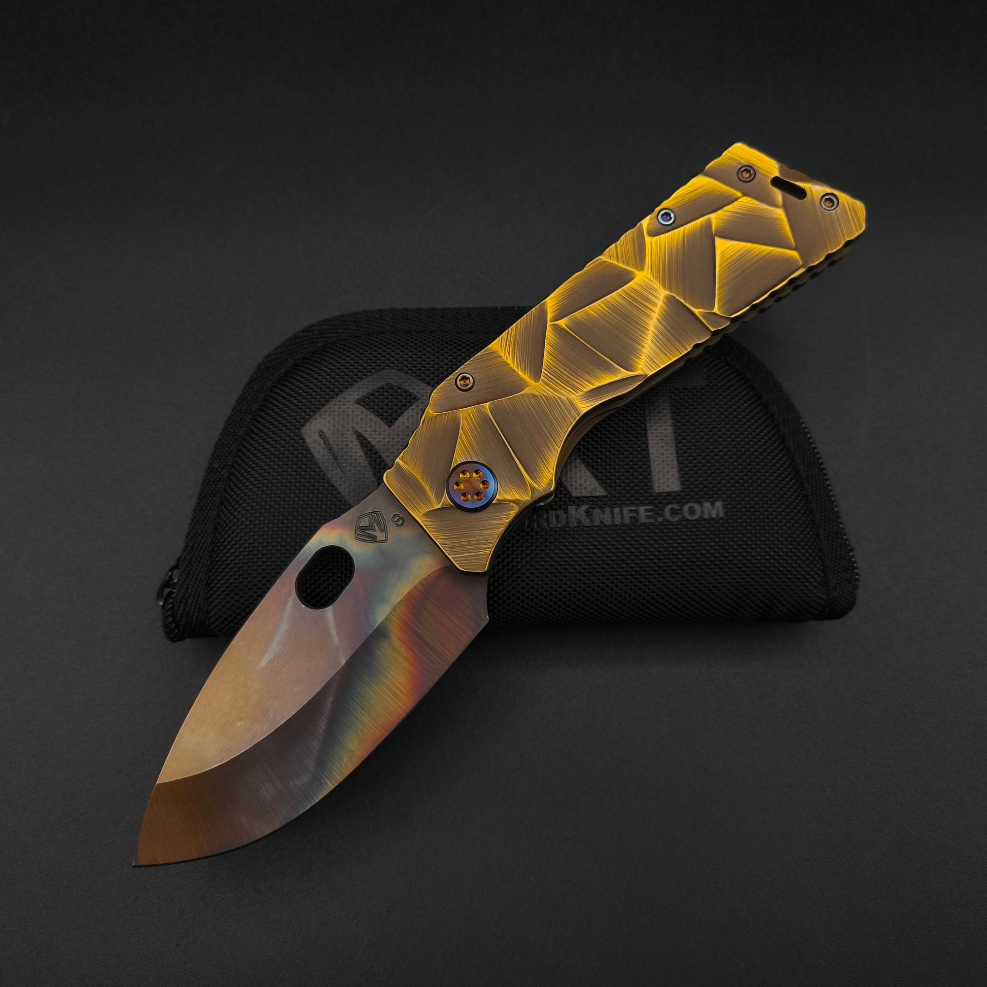 Medford Fat Daddy Vulcan, Brushed Bronze Stained Glass 1