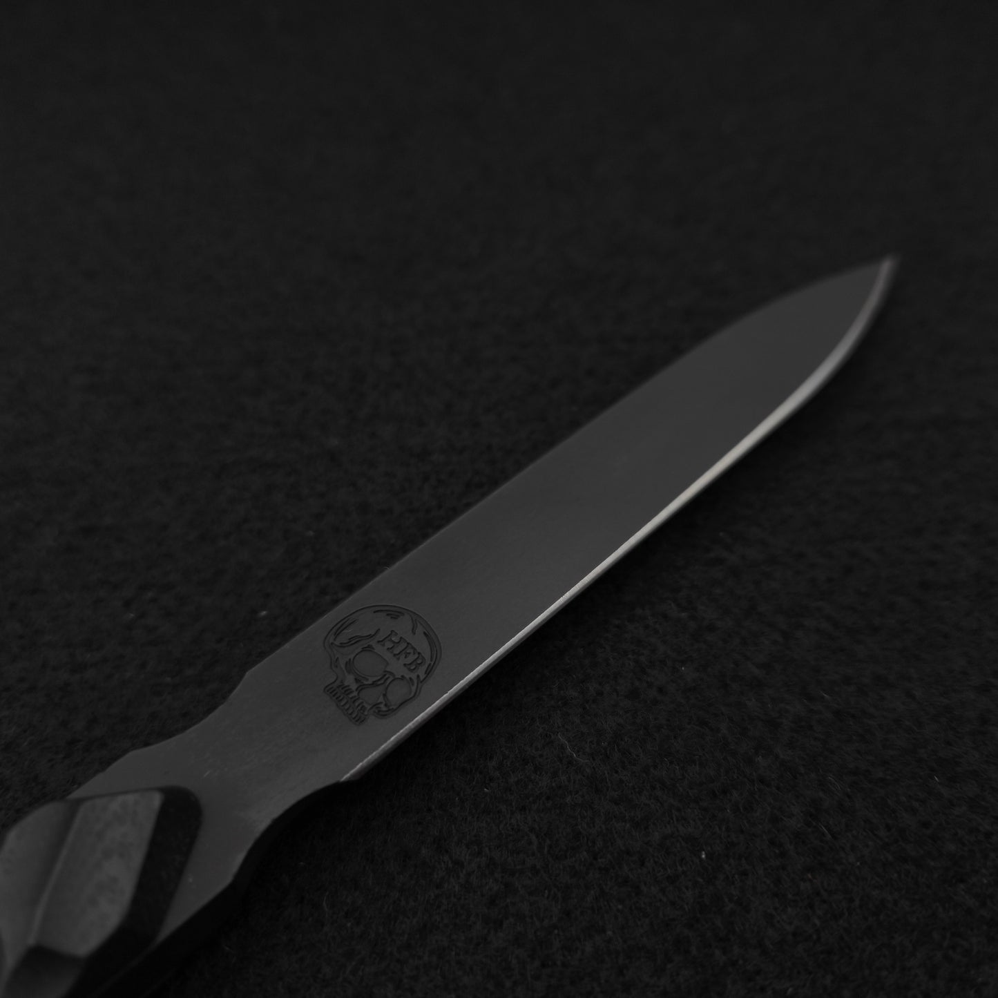 Half Face Blades OSS Spike, Black G10, Armor Black Cerakote
