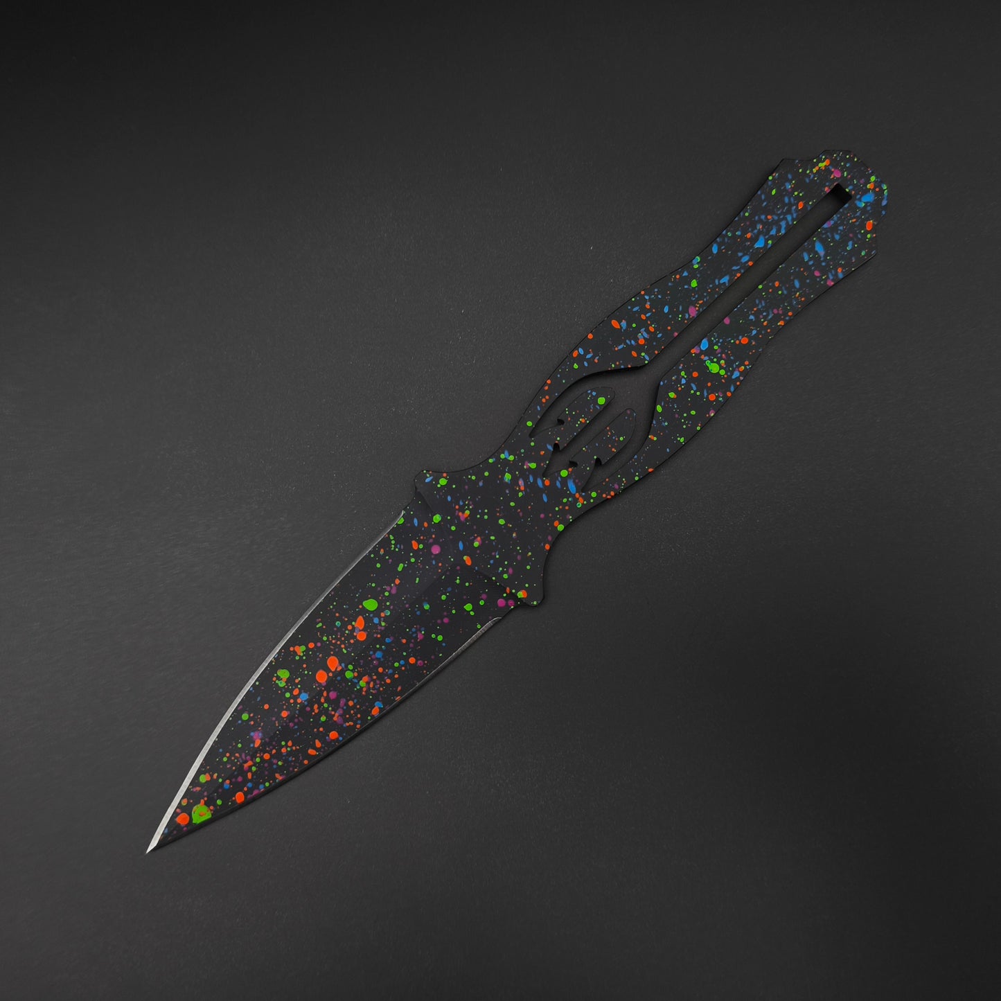 Half Face Blades Trident Dagger, 80's Splatter Cerakote 2