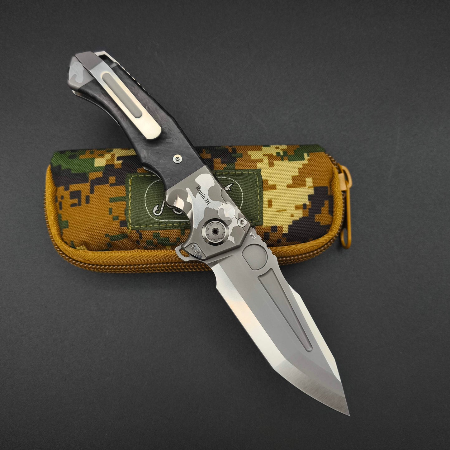 ADV Ronin Urban Camo Titan Carbon Fiber 2