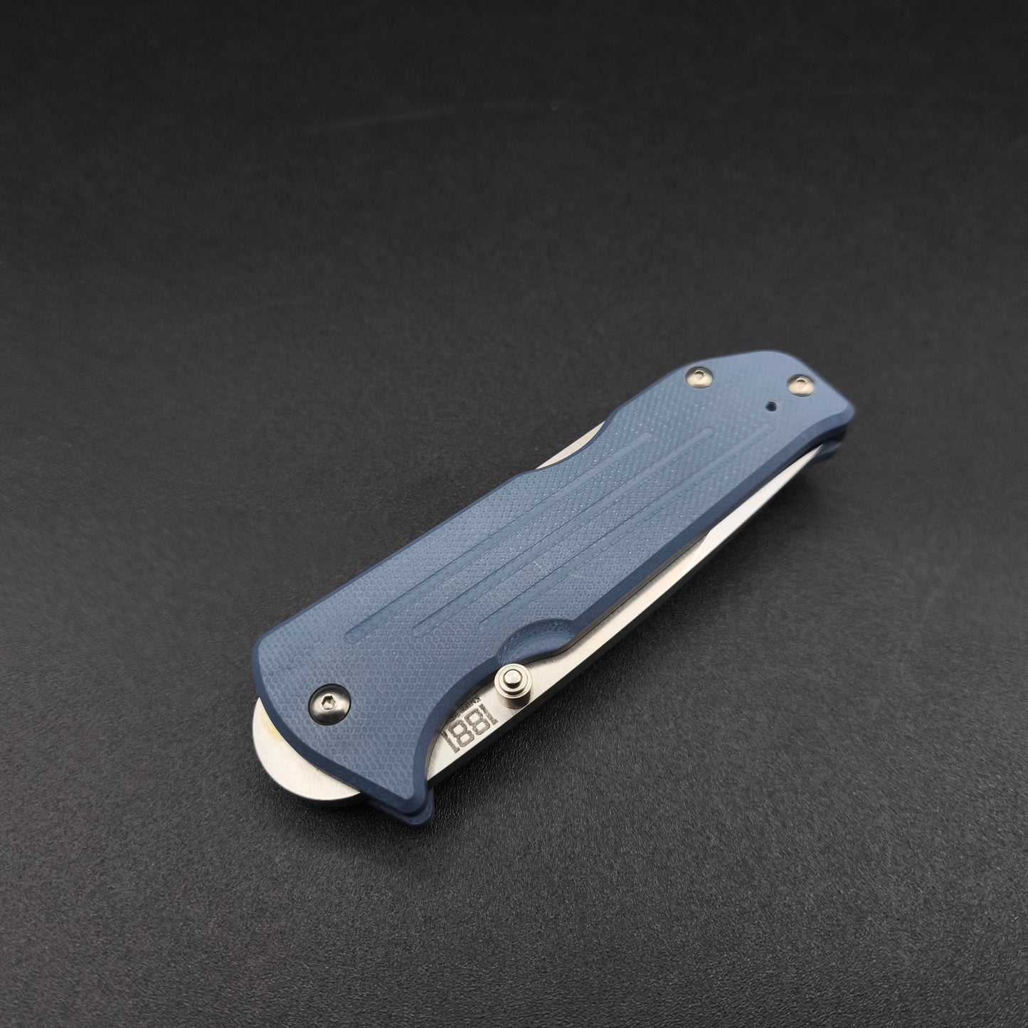 Medford 1881 Bourbon Drop Point Denim Blue