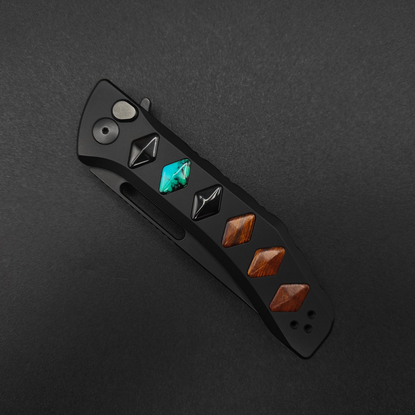 Half Face Blades Custom Kwaiken Folder Bison's Horn, Turquoise 4