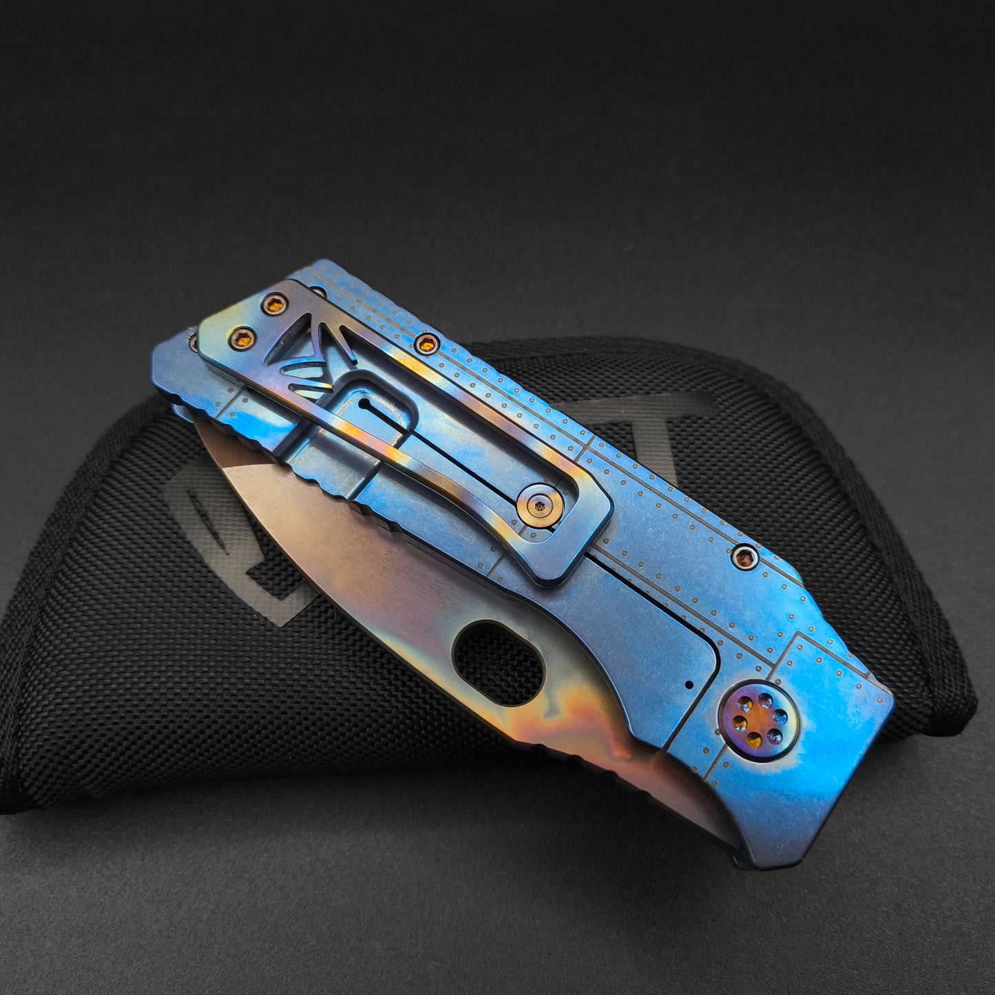 Medford Fat Daddy Vulcan, Blue Star-N-Bars Rivets 4