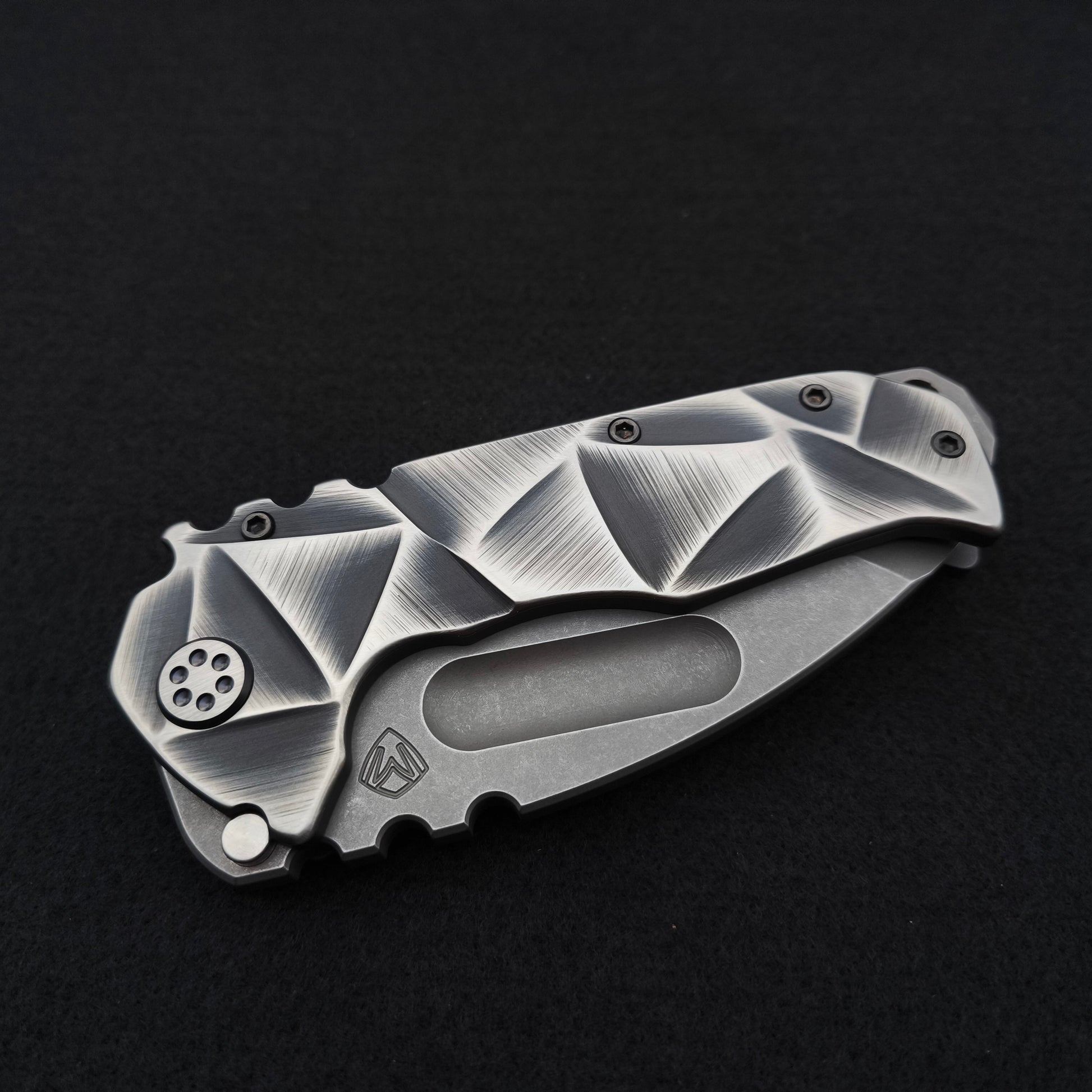 Medford Praetorian Ti Acid Distressed Tanto, Black and Silver Stained Glass 4