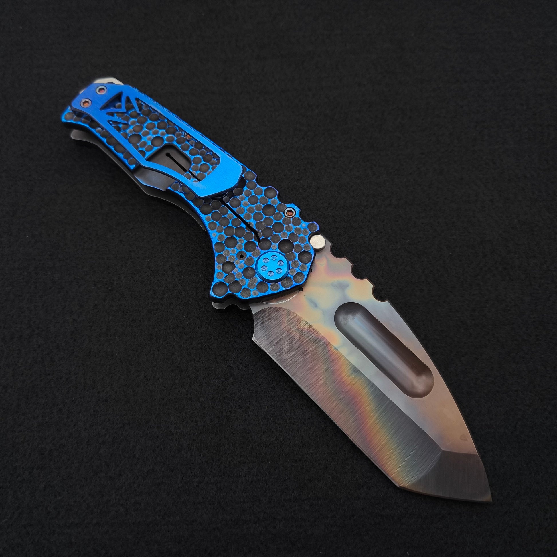Medford Praetorian Ti Vulcan Tanto, Black and Blue Dimples 2