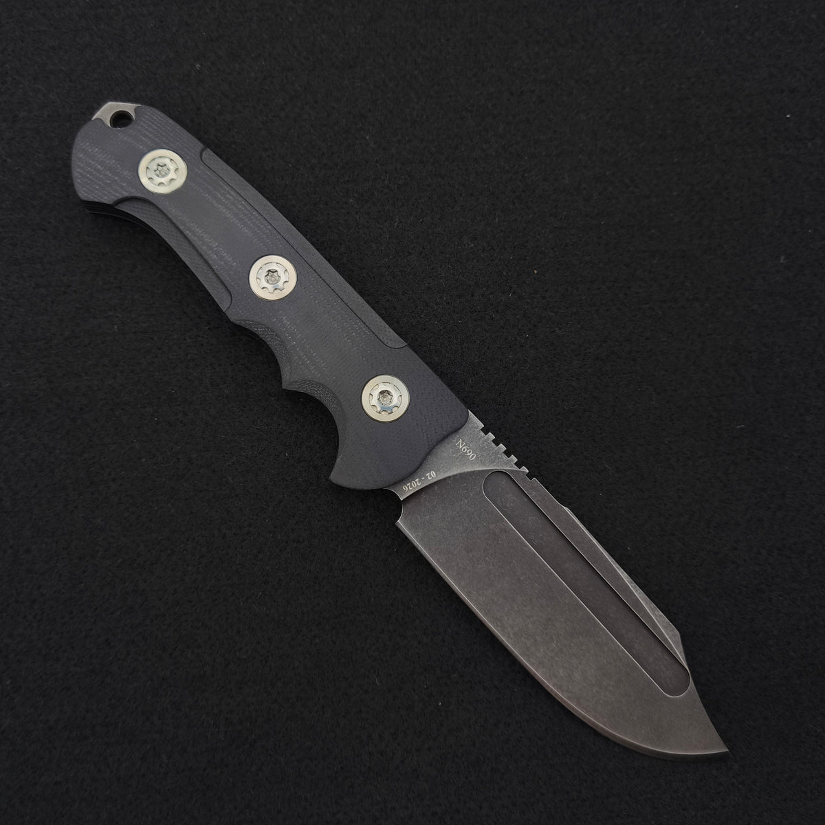 ADV Rattler Black G10 N690 2