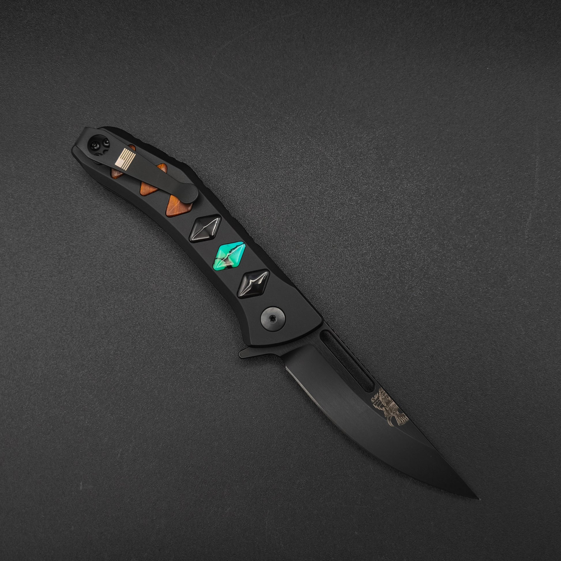 Half Face Blades Custom Kwaiken Folder Bison's Horn, Turquoise 1