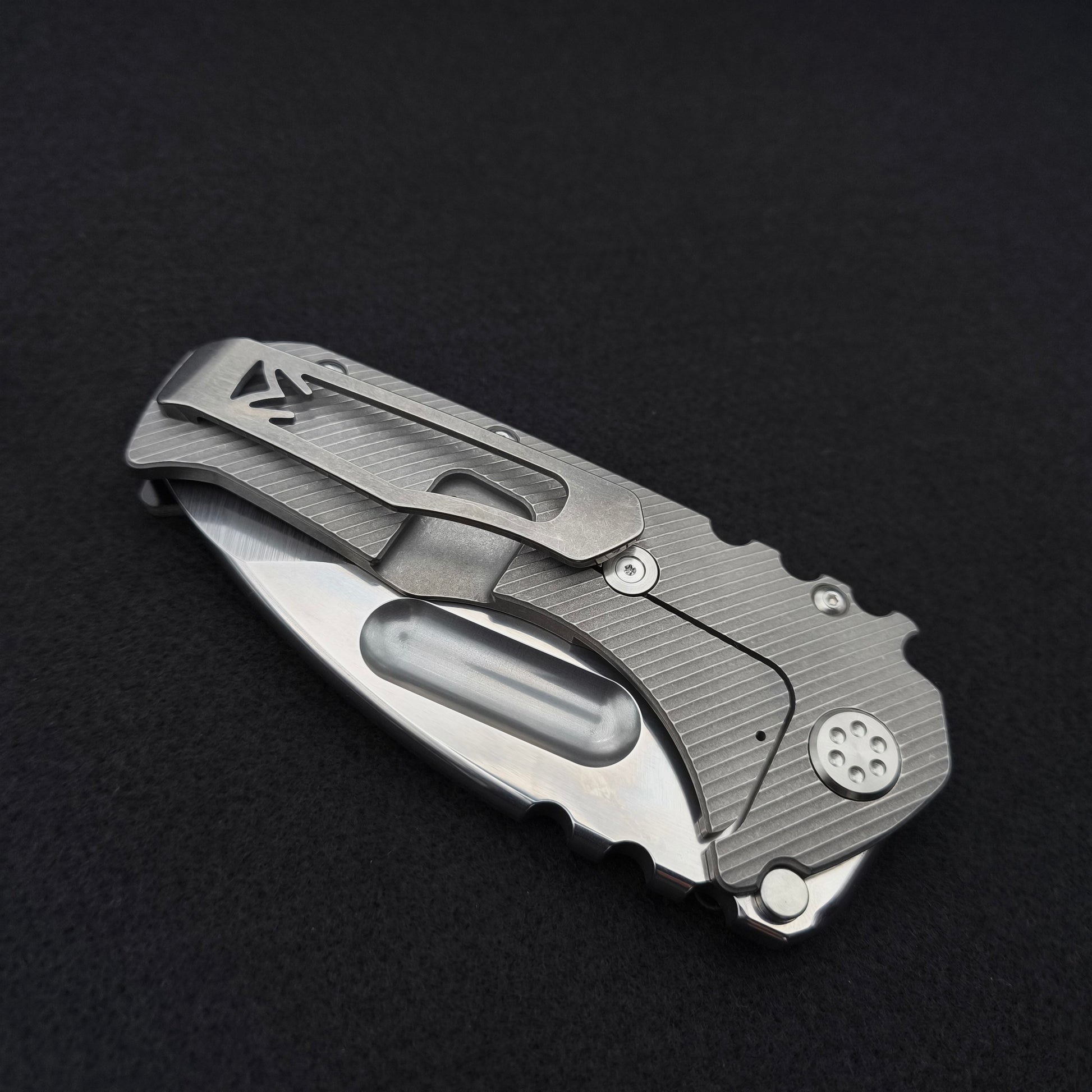 Medford Praetorian Ti-C Tumbled Drop Point, Black Tan Contoured G10 Titan 6