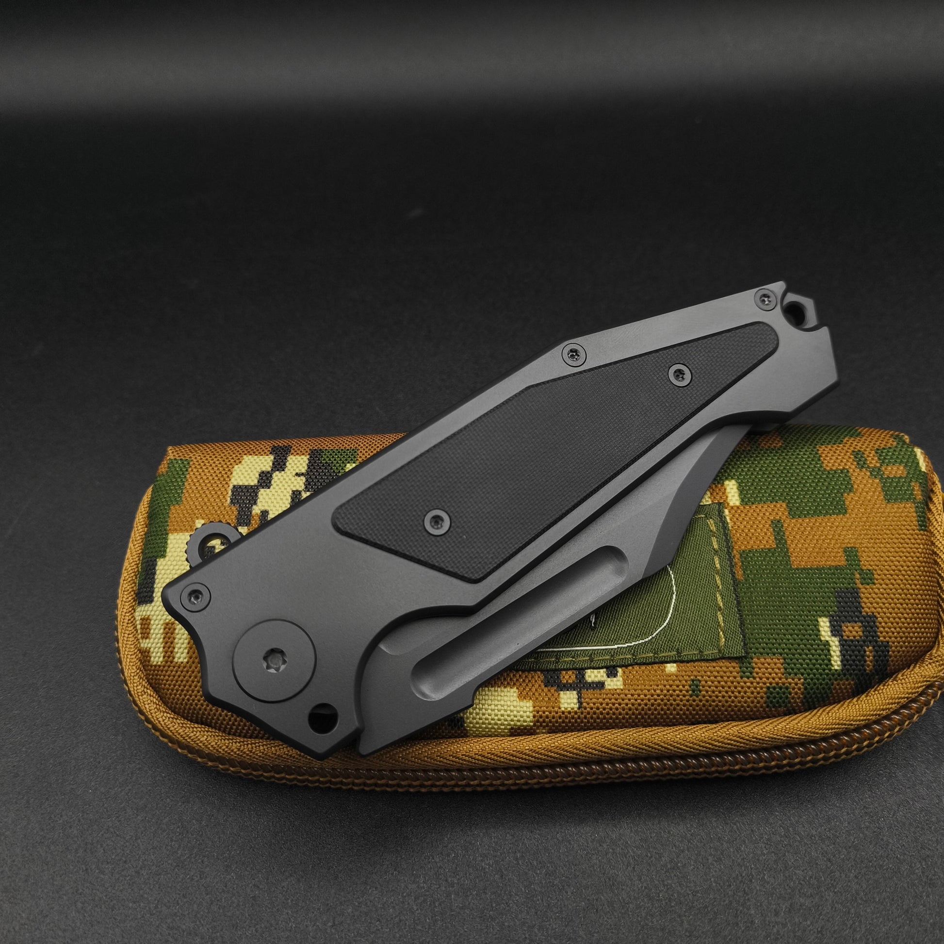 ADV Freak, Kalgard finish Black G10 3