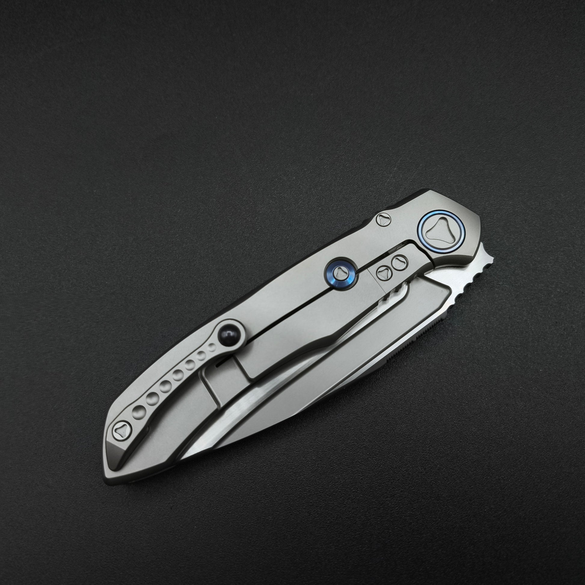 Microtech Knives Anax Framelock Hand Rubbed Satin 4