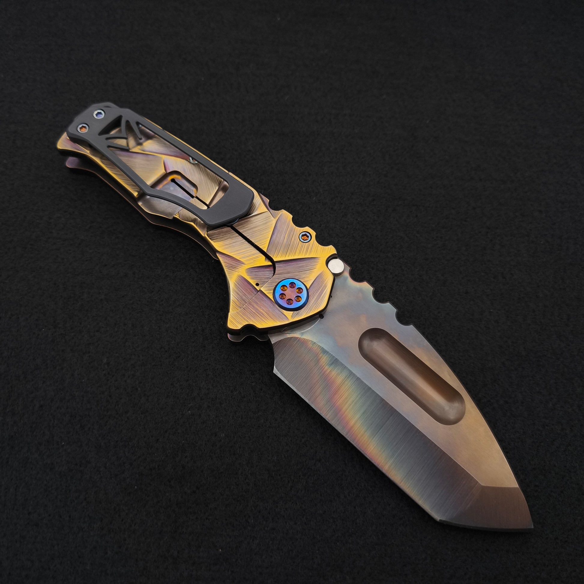 Medford Praetorian Ti Vulcan Tanto, Rose Bronze Stained Glass 2
