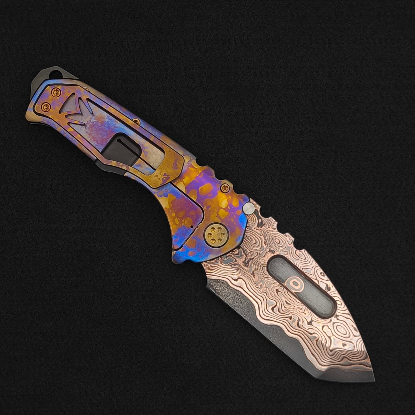 Medford Praetorian FAF, Baker Forge Copper Damascus Tanto, Sponge Ano Radius 2