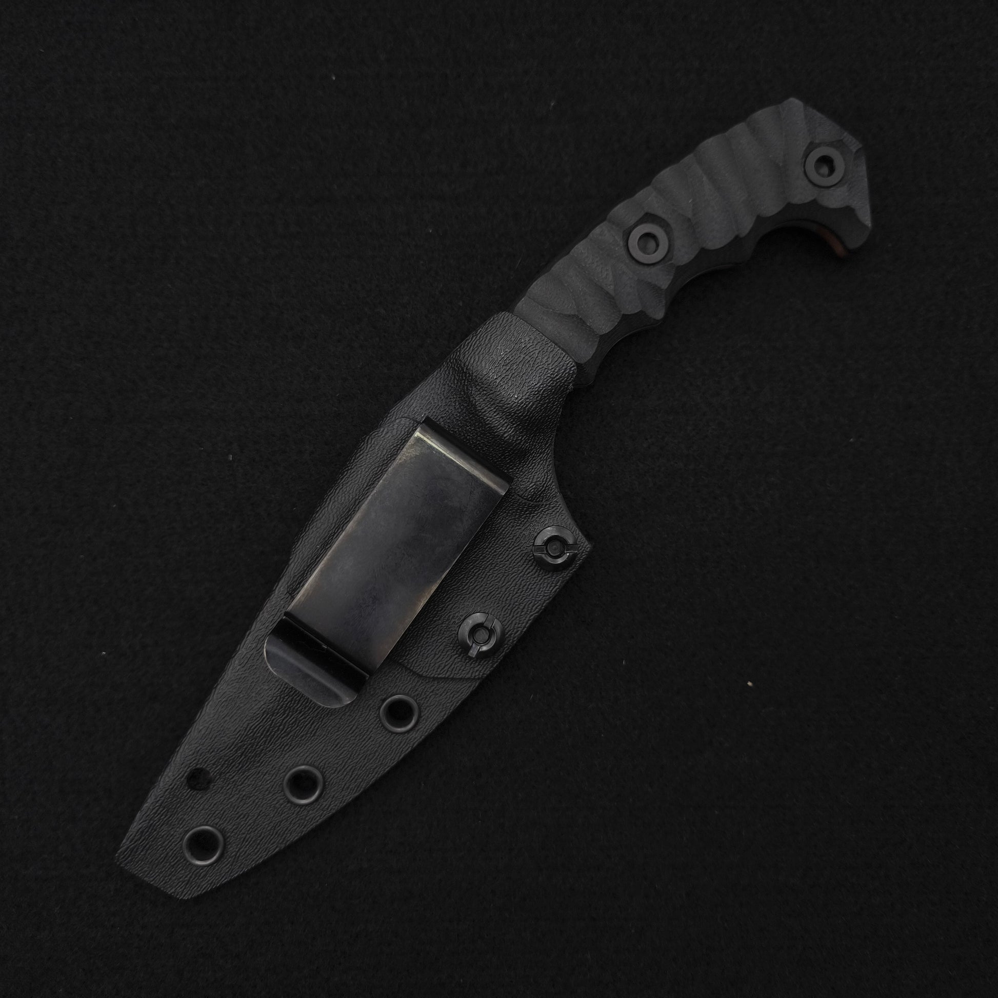 Half Face Blades HUMINT 4" Black G10, M81 Camo Cerakote 4