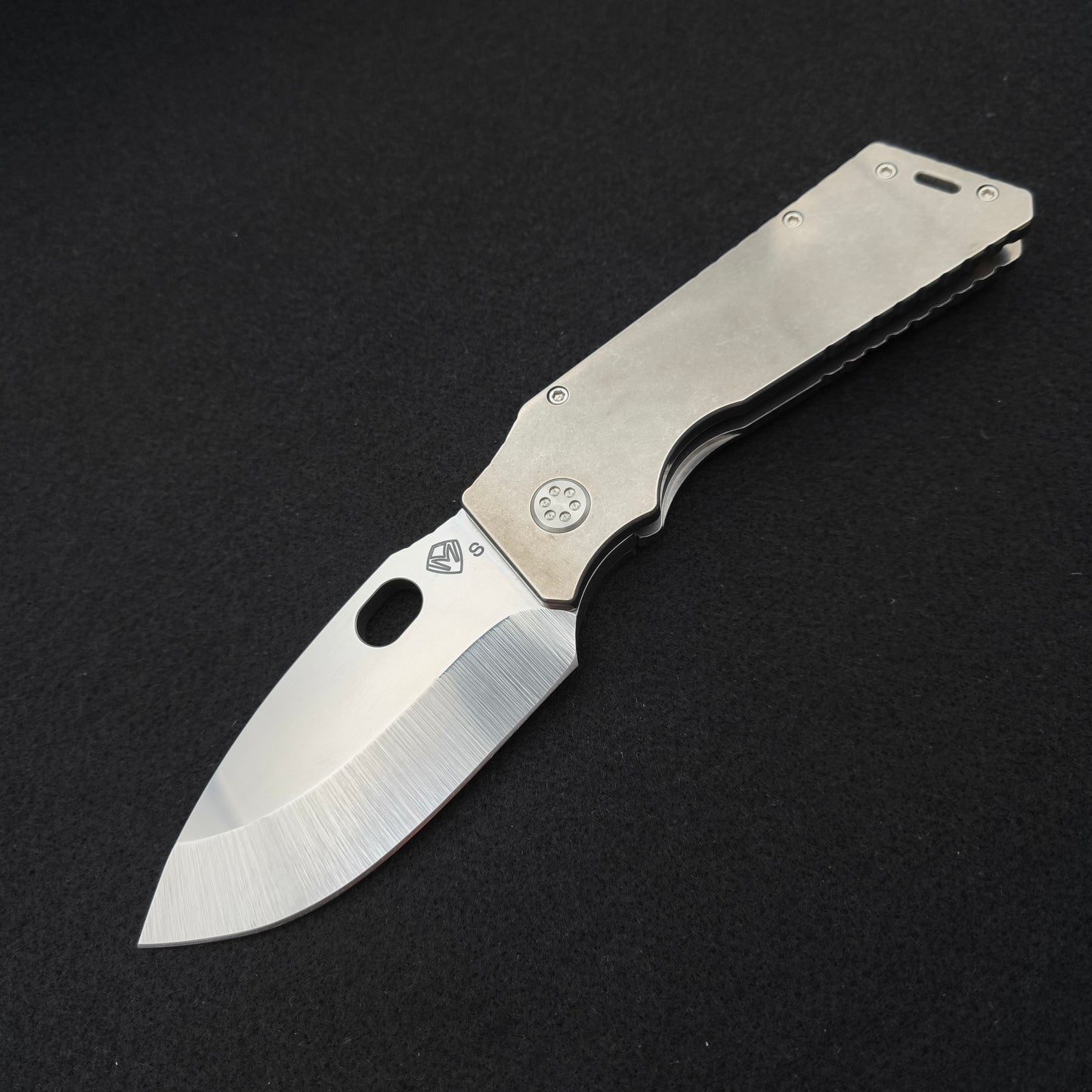 Medford Fat Daddy, Tumbled S35VN 1