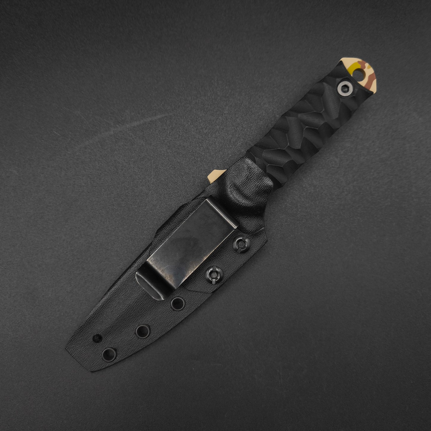 Half Face Blades Combat Dagger Black G10, Arid Multicam Cerakote