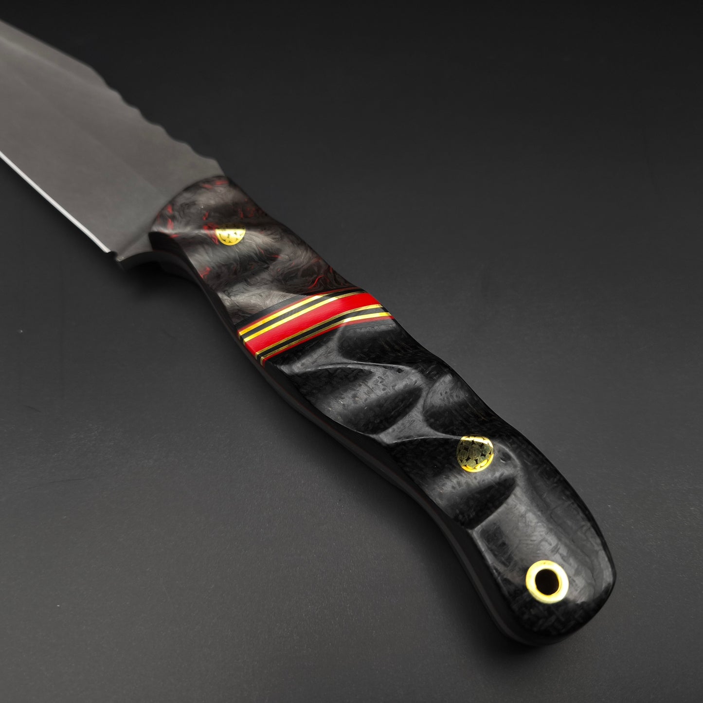 Half Face Blades Crow Scout Drop Point, Red Dark Matter Carbon, Brass Split, Black Burlap Micarta 3