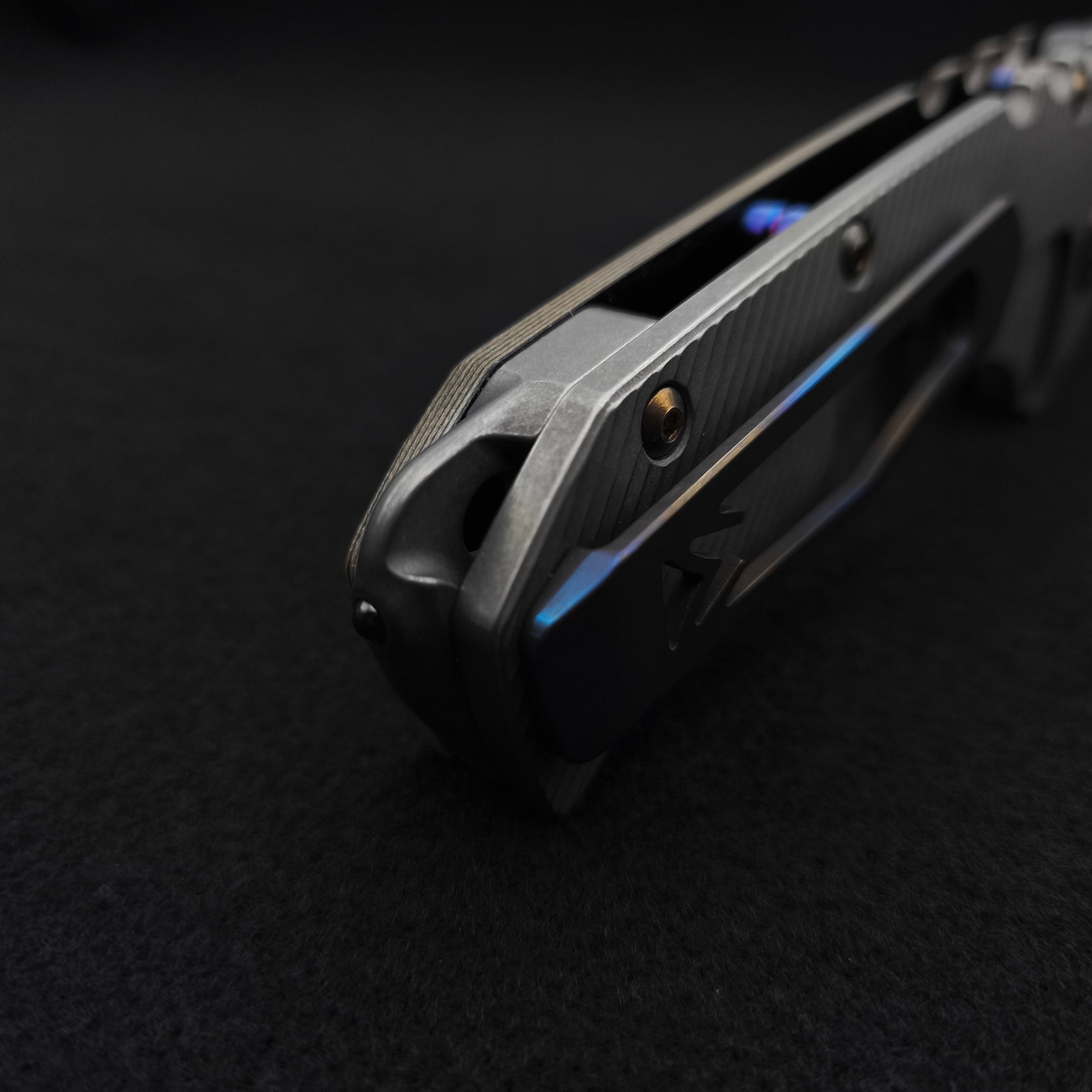 Medford Praetorian Ti-C Vulcan Drop Point, Black Tan Contoured G10 Titan 4