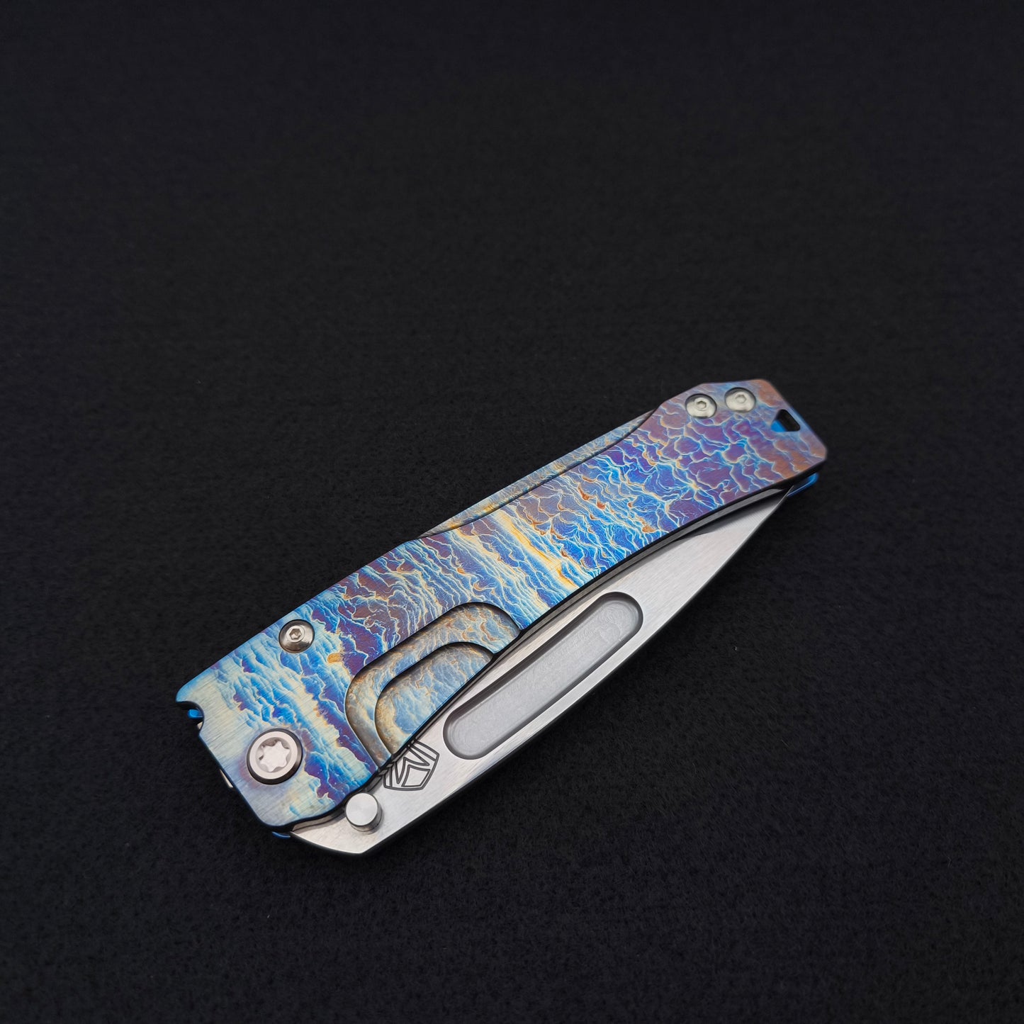 Medford Slim Midi Tumbled, Brushed Acid Etched Flamed