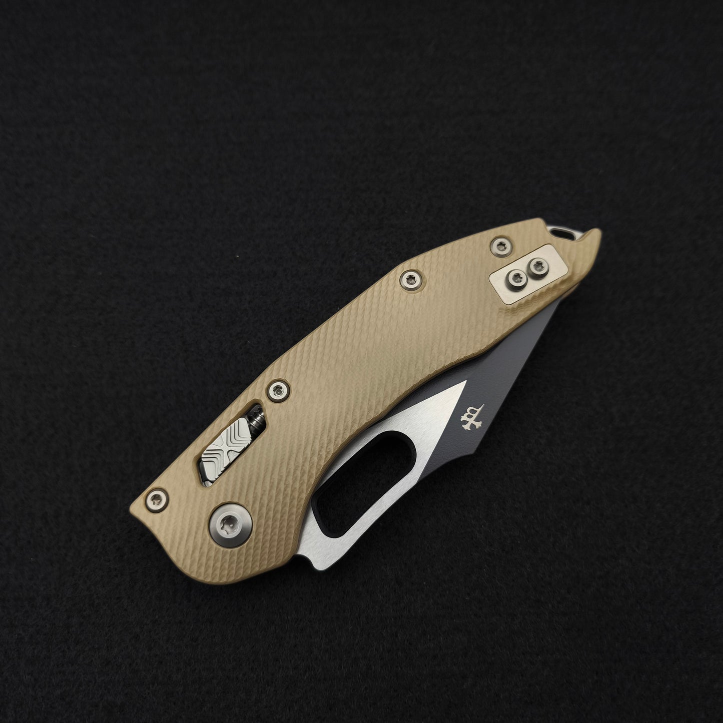 Microtech Stitch S/E Ram Lok Fluted Tan G10 M390MK 3