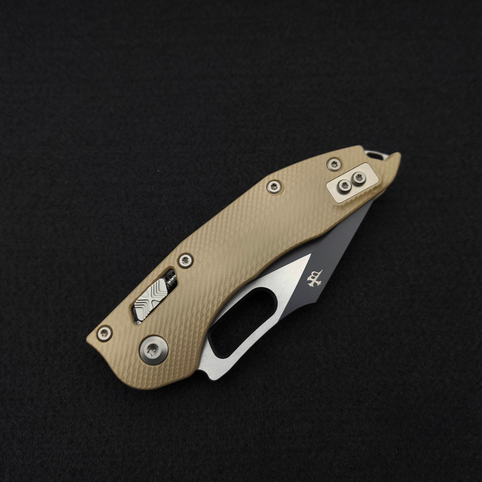 Microtech Stitch S/E Ram Lok Fluted Tan G10 M390MK 3