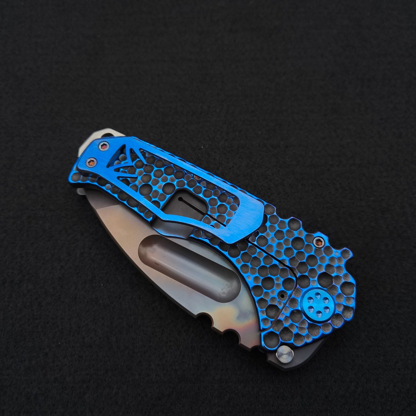 Medford Praetorian Ti Vulcan Tanto, Black and Blue Dimples 5