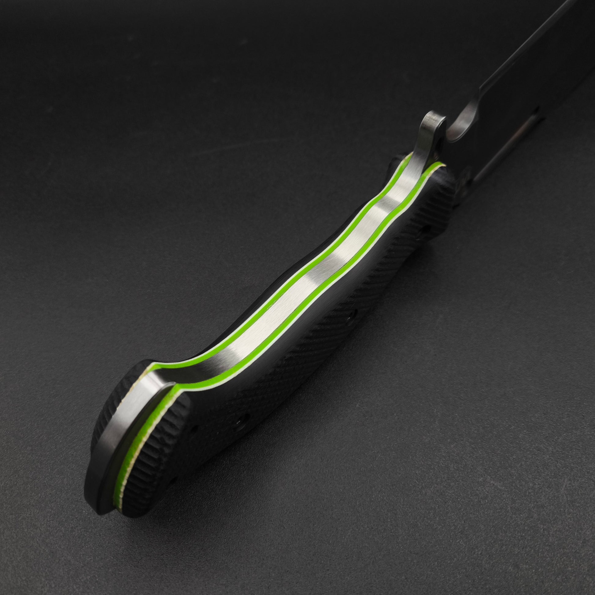 Work Tuff Gear Ares Gen 2, Devil Apo, Black Gator, Green White Liner 3