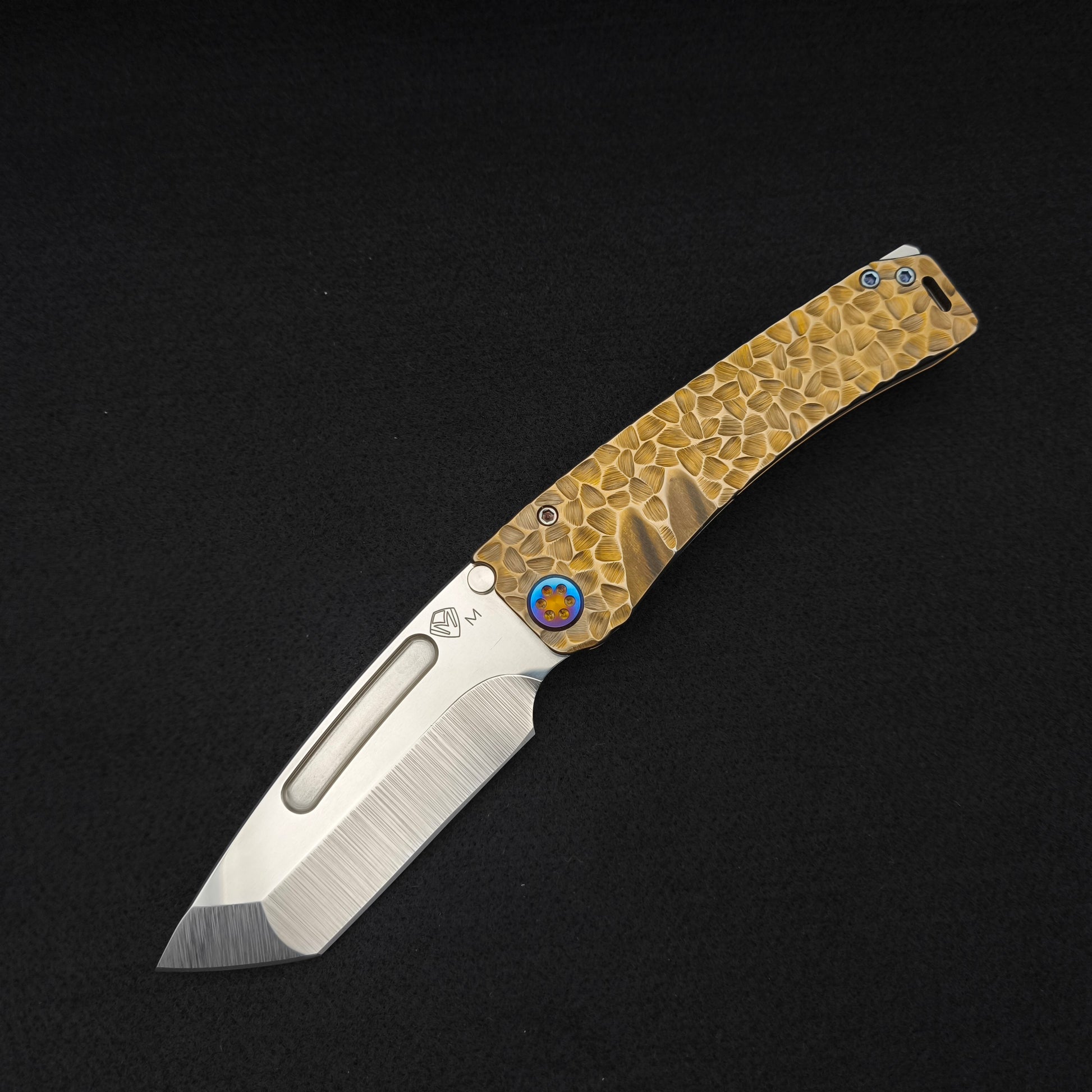 Medford Marauder, Full Size, MagnaCut Tanto, Bronze Peaks and Valleys 1
