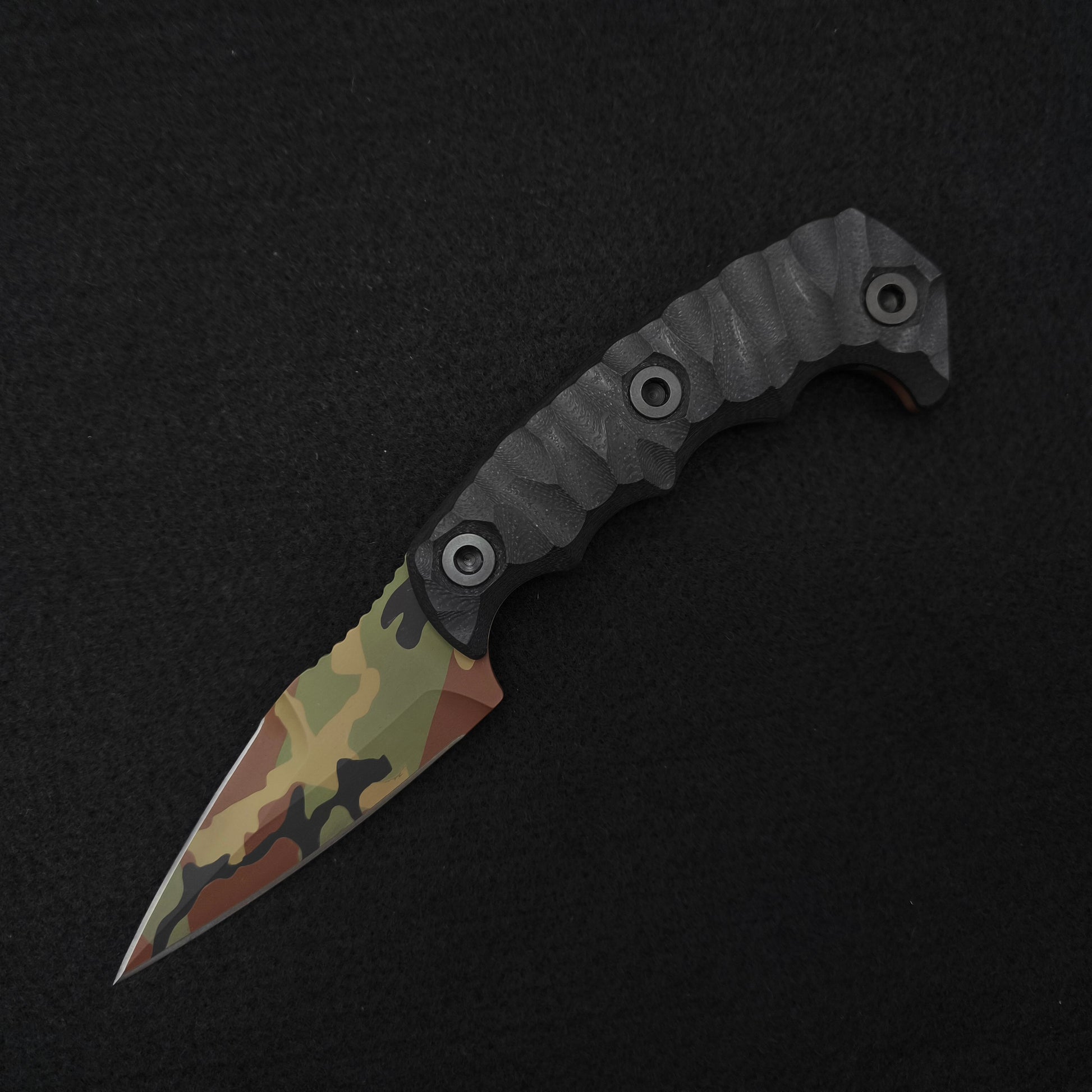 Half Face Blades HUMINT 3" Black G10, M81 Camo Cerakote 2