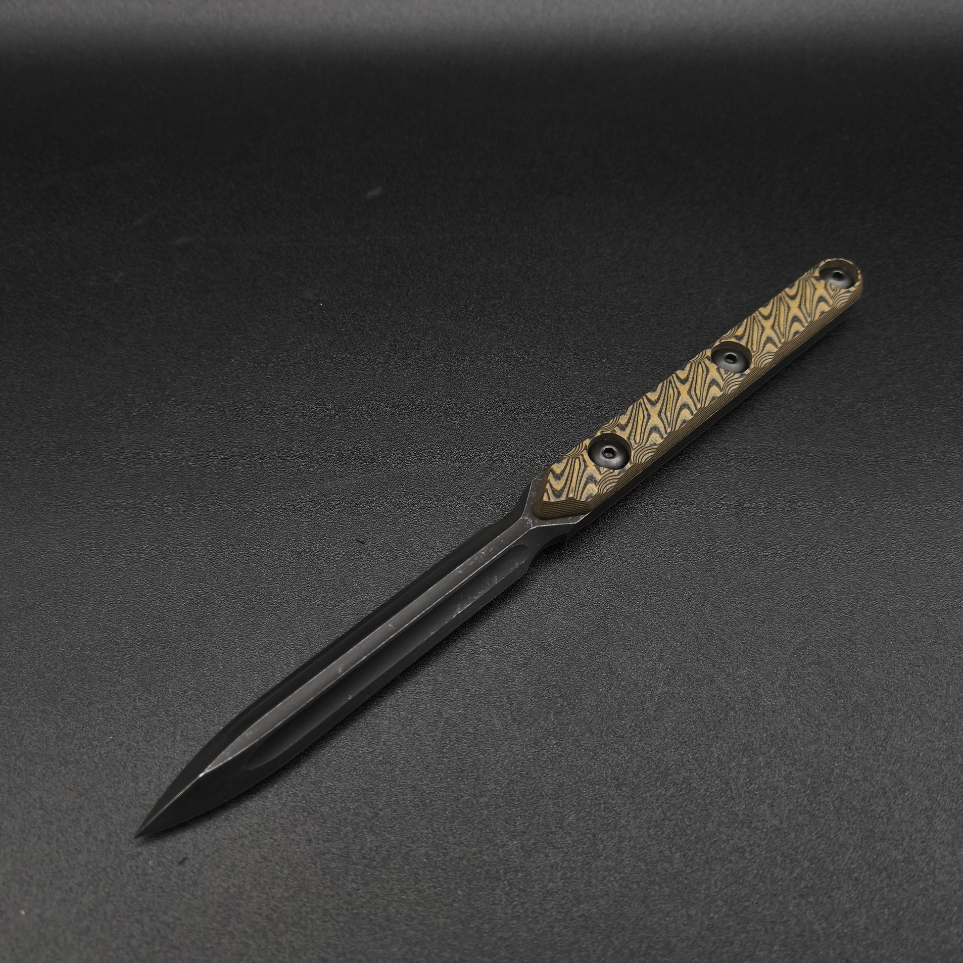 Half Face Blades OSS Spike, Desert Tan and Black G10 2