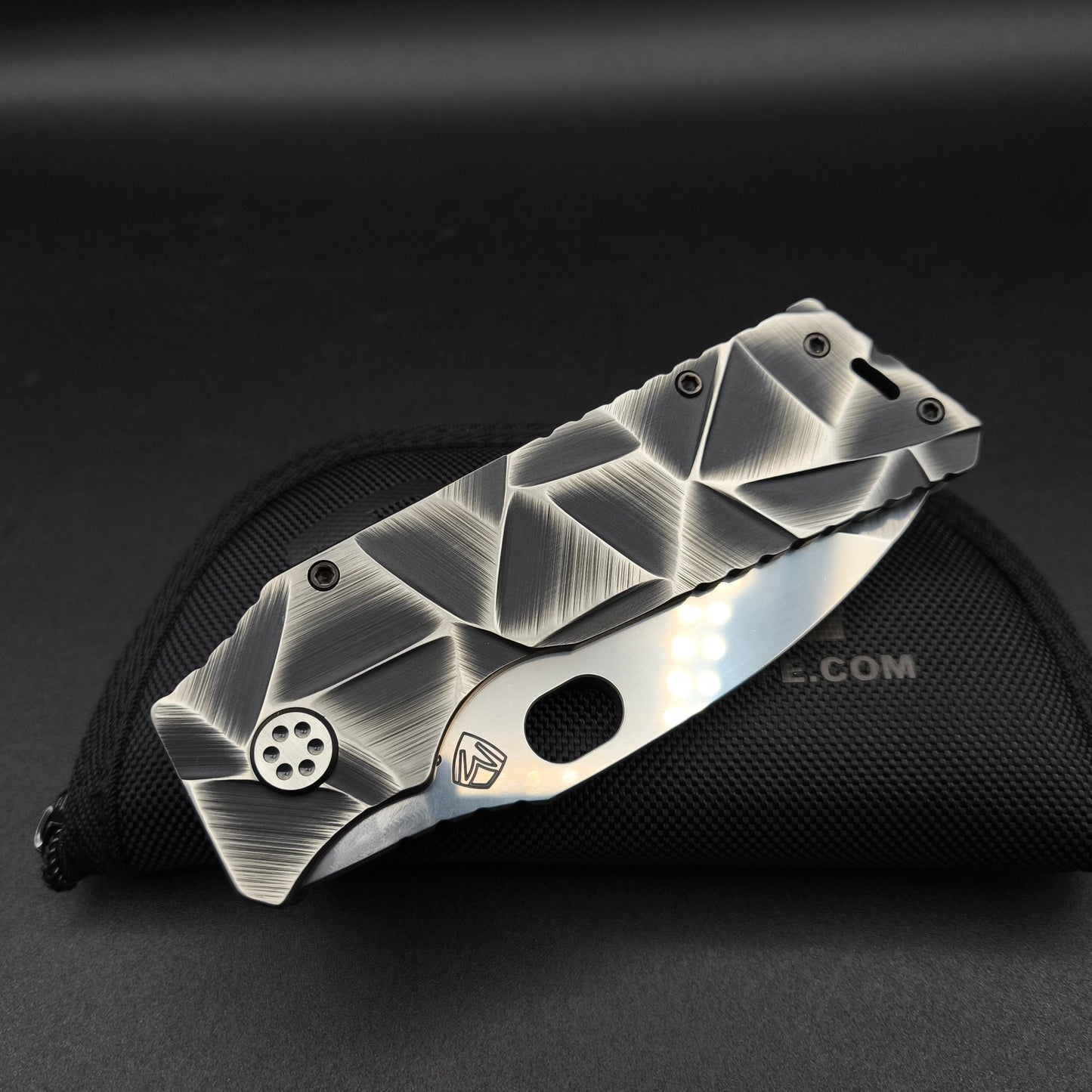 Medford Fat Daddy, Black with Silver Stained Glass