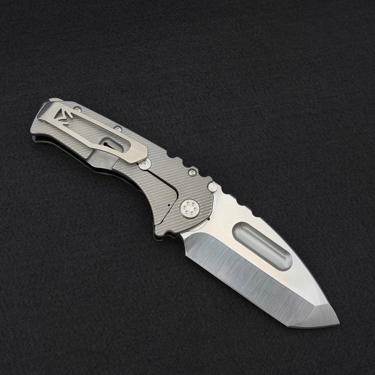 Medford Praetorian Ti-C Tumbled Tanto, Black Tan Contoured G10 Titan 2