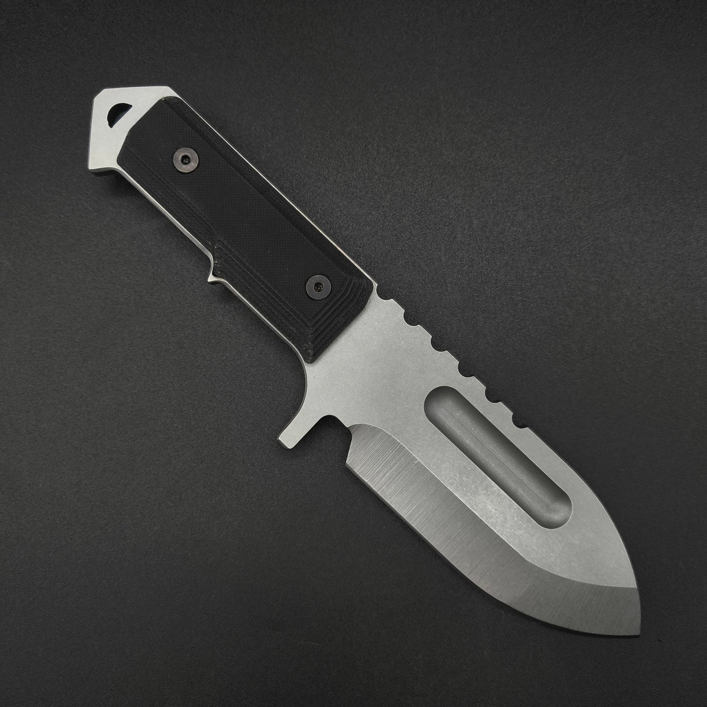 Medford Seawolf Tumbled, Black G-10