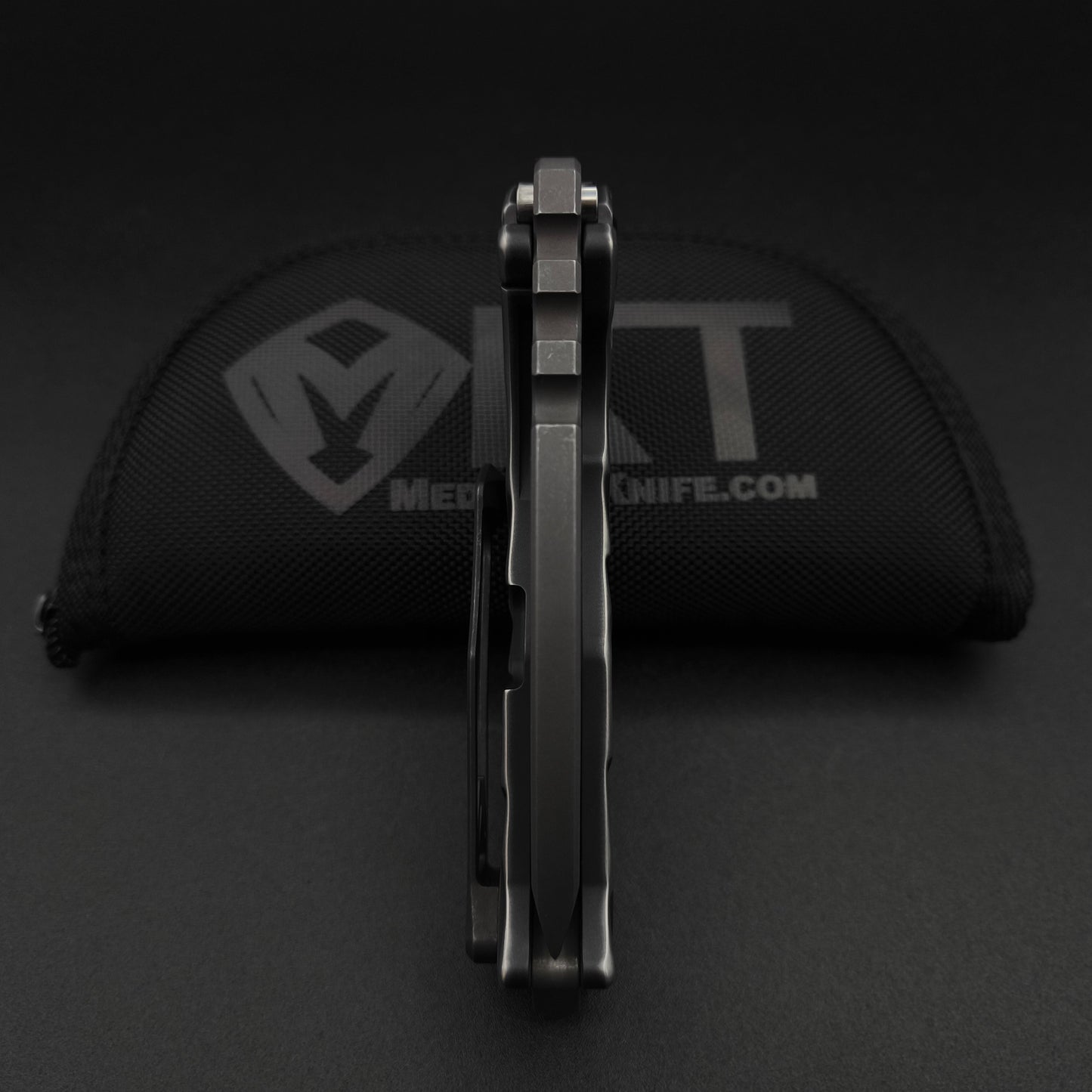 Medford Praetorian Ti Acid Distressed Tanto, Black and Silver Stained Glass 6