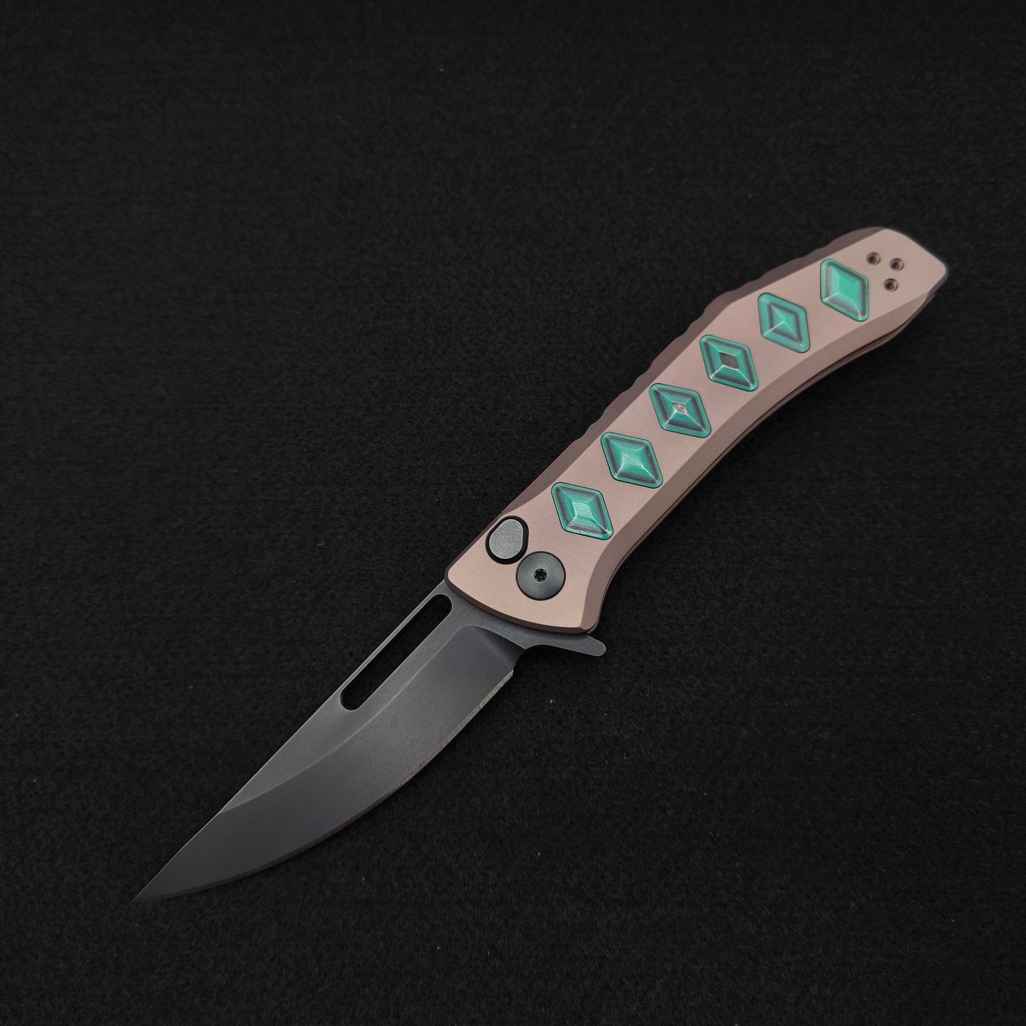 Half Face Blades Custom Kwaiken Folder Aquamarine Camoquartz, Anodized Grey 2