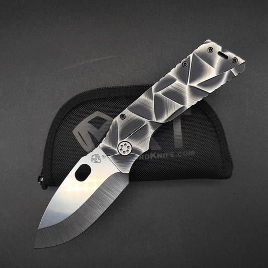 Medford Fat Daddy, Black with Silver Stained Glass