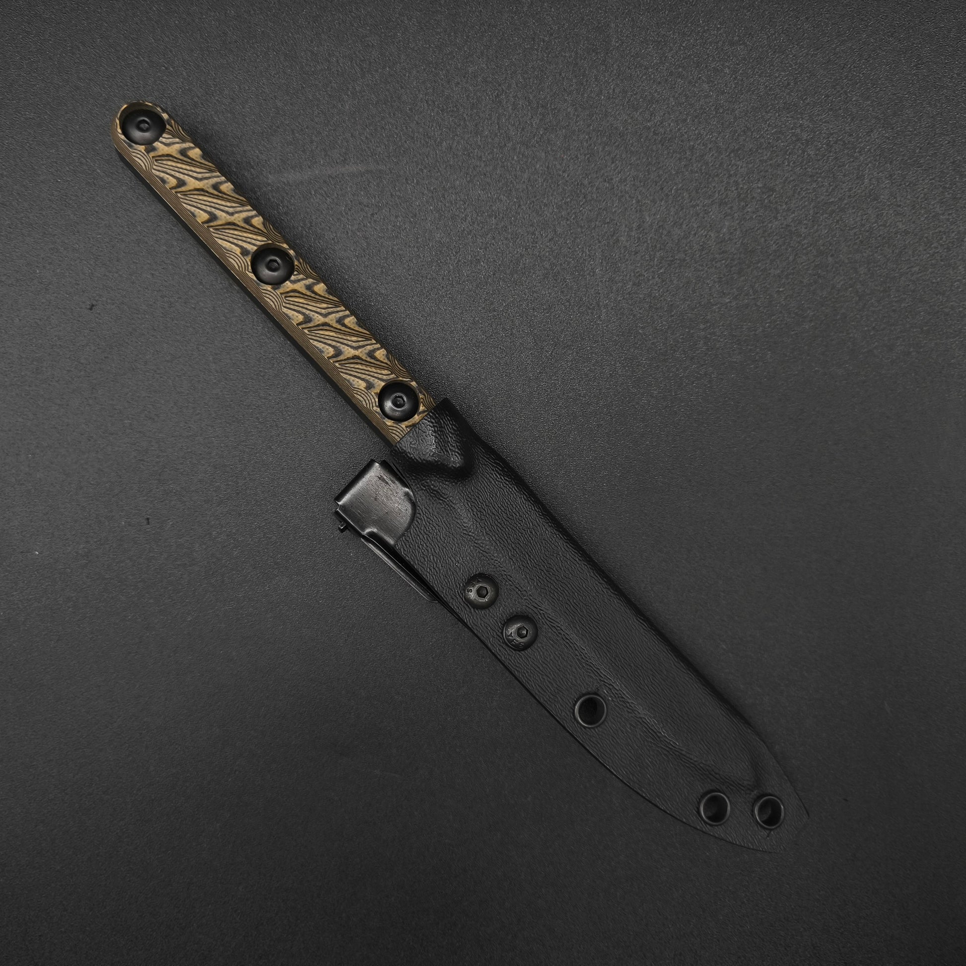 Half Face Blades OSS Spike, Desert Tan and Black G10 5