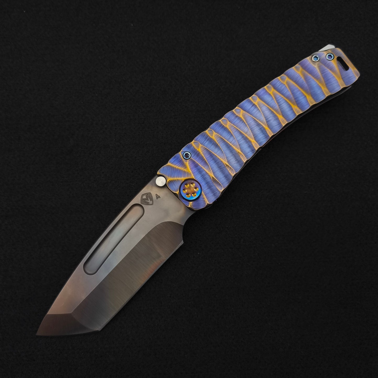 Medford Marauder, Full Size, Vulcan Tanto, Violet Twisted Predator 1