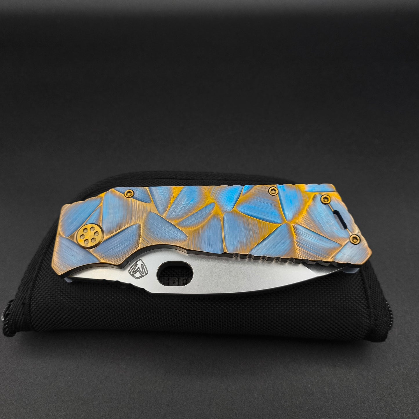 Medford Fat Daddy MagnaCut, Blue with Bronze Stained Glass 3