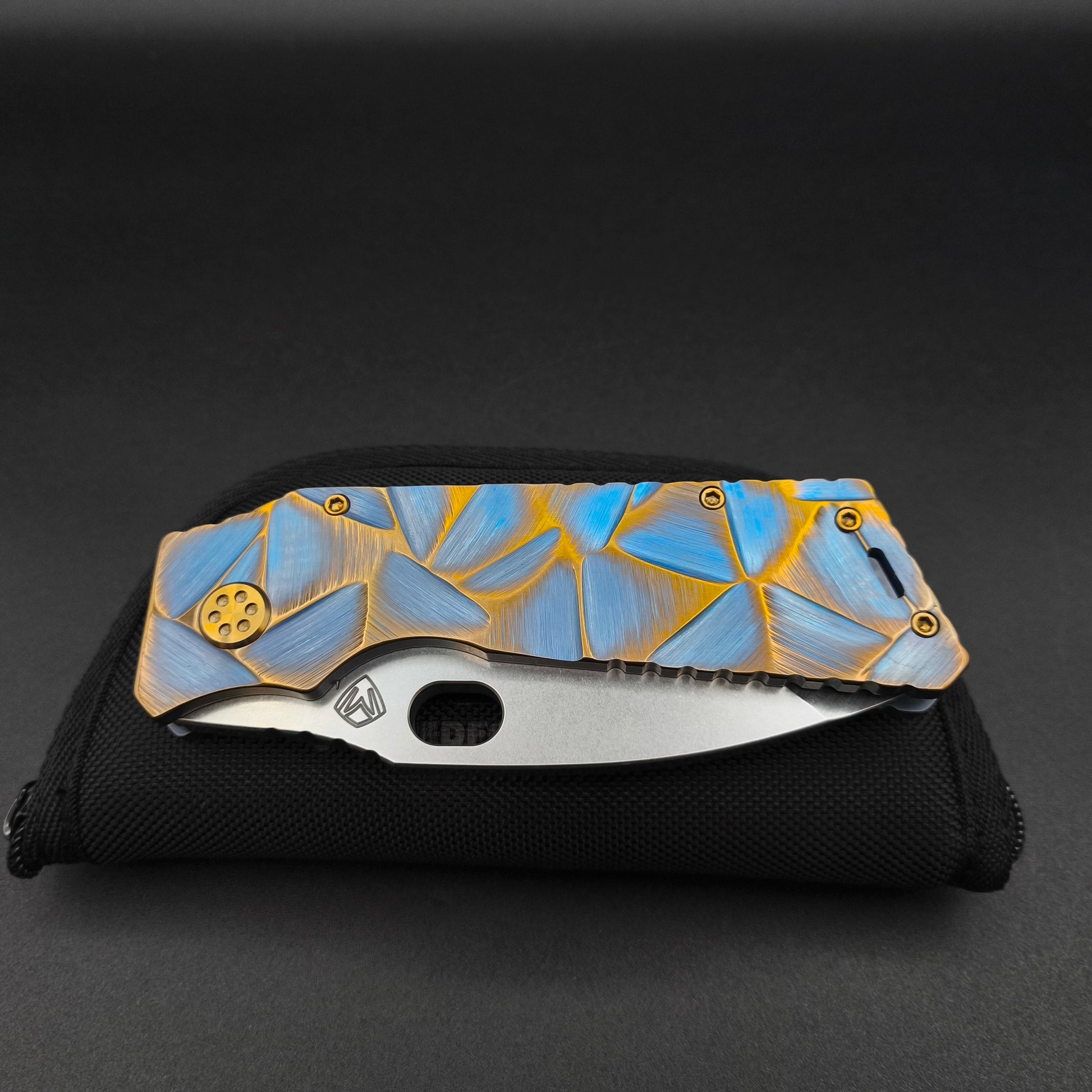 Medford Fat Daddy MagnaCut, Blue with Bronze Stained Glass 3