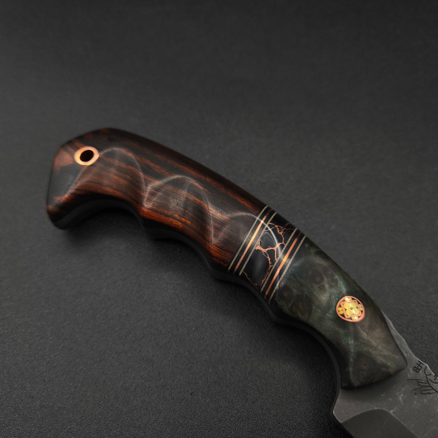 Half Face Blades HUMINT 3" Dyed Redwood Burl