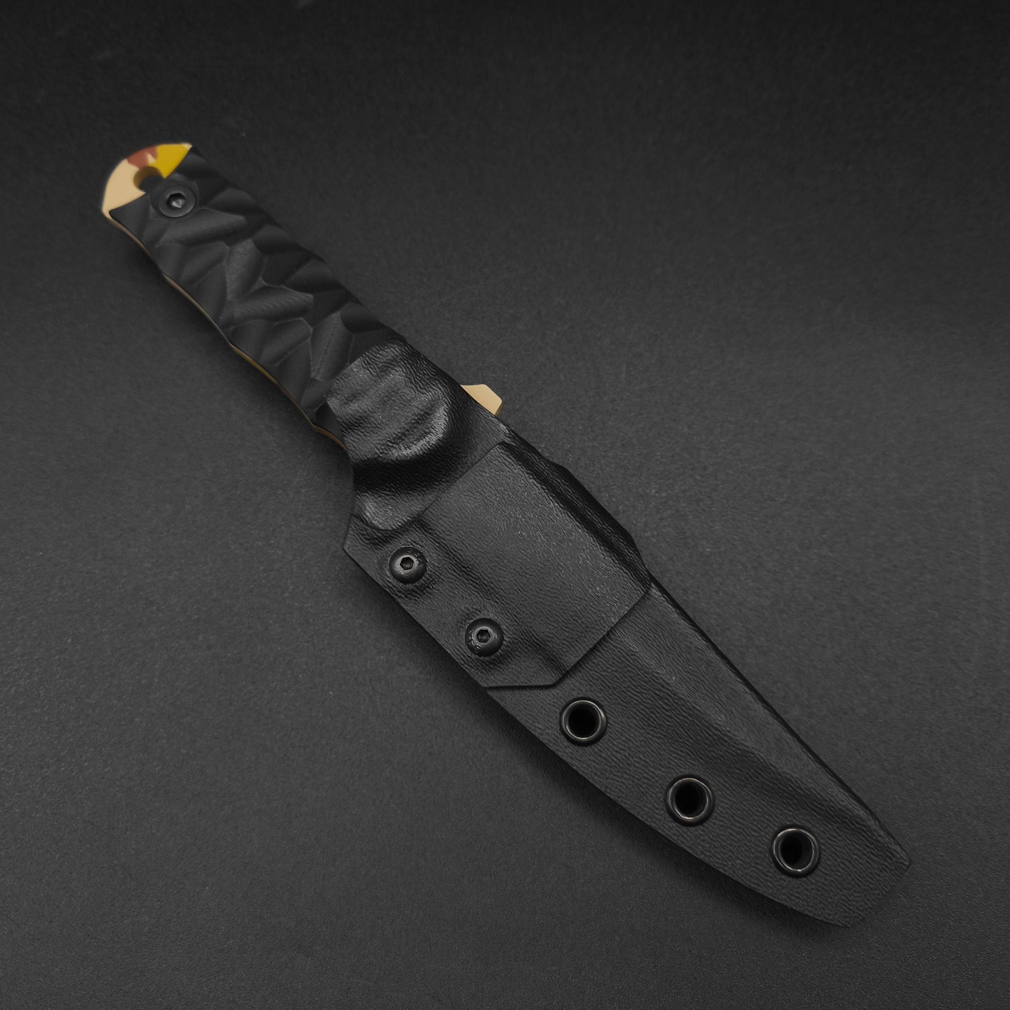 Half Face Blades Combat Filet Black G10, Arid Cerakote 3