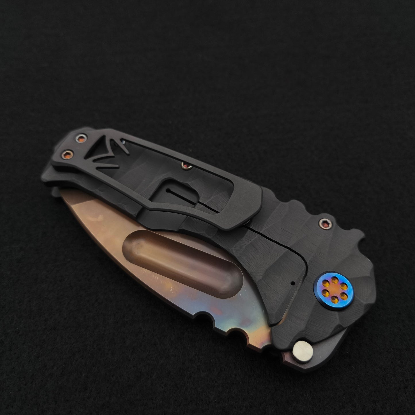 Medford Praetorian Ti, Vulcan Tanto, DLC Twisted Predator 5